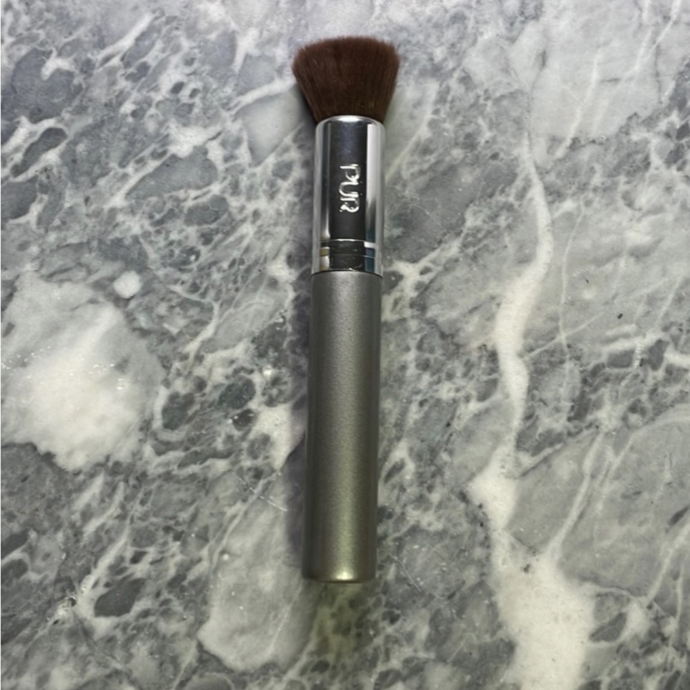 New‎ Pur Chisel Brush